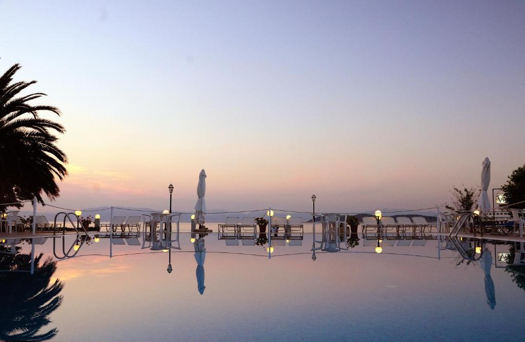 Vournelis Hotel Limenas  Bagian luar foto