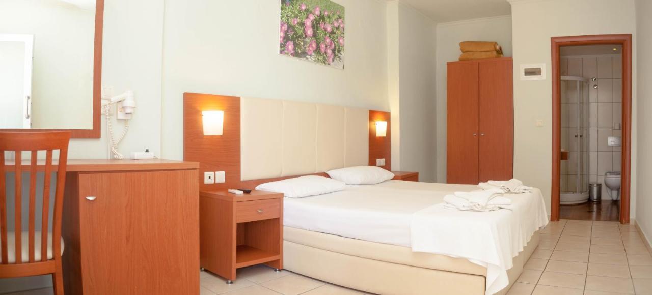 Vournelis Hotel Limenas  Bagian luar foto