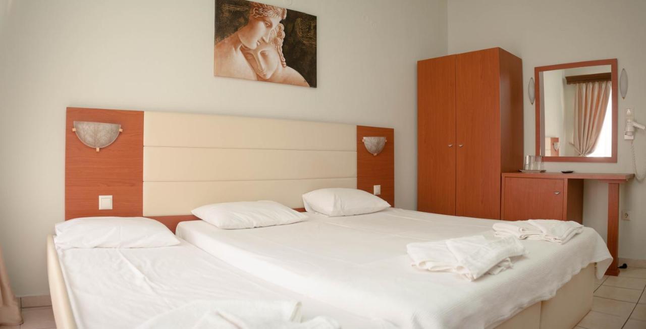 Vournelis Hotel Limenas  Bagian luar foto